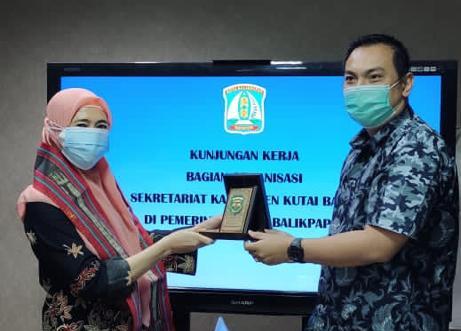 Organisasi melakukan knowledge sharing pelaksanaan Pembangunan ZI