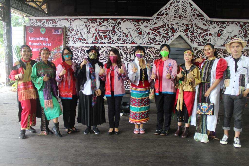 Perkenalkan Sarut di Jakarta