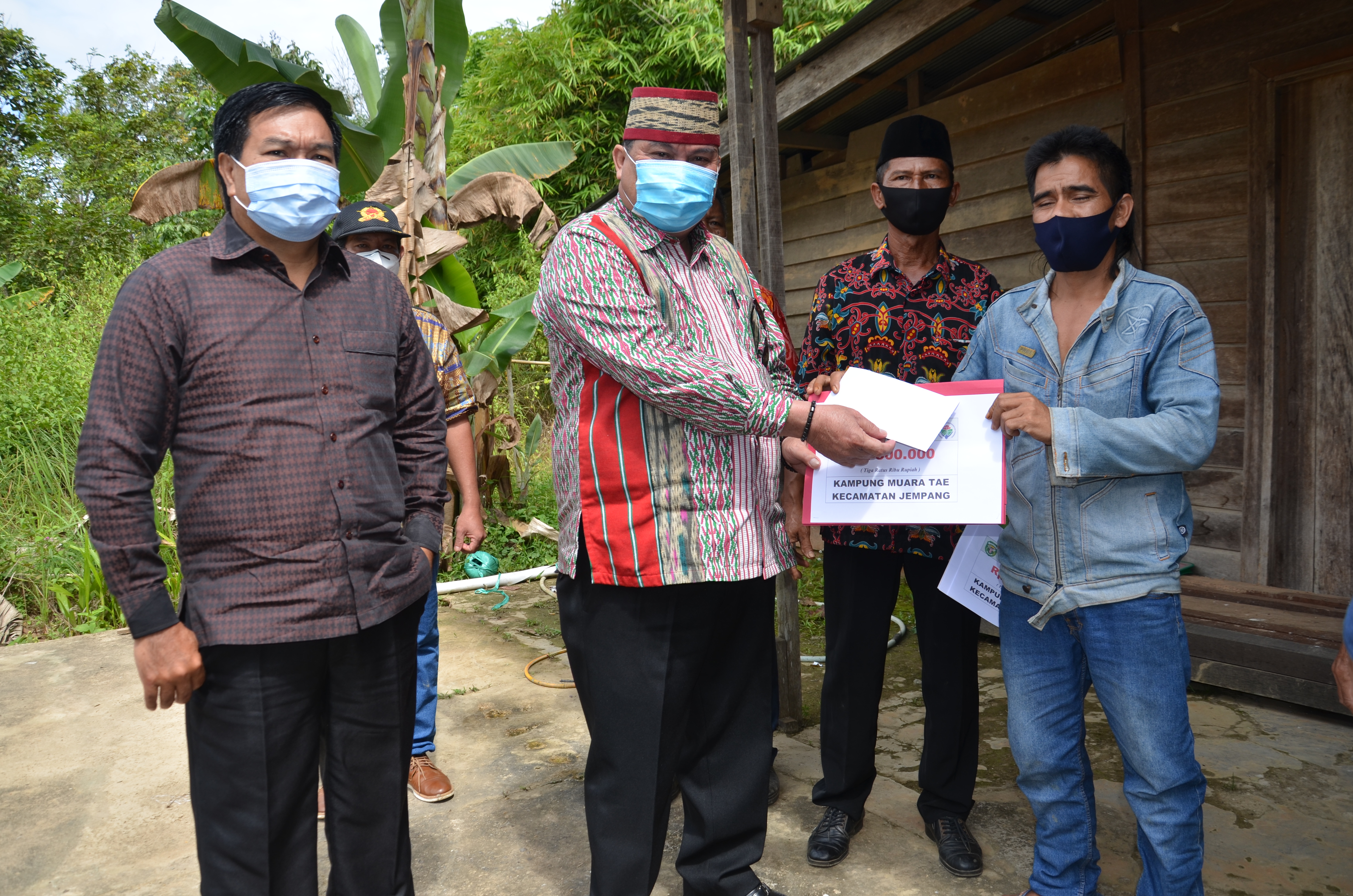 Pemkab Salurkan BLT-DD, di Jempang