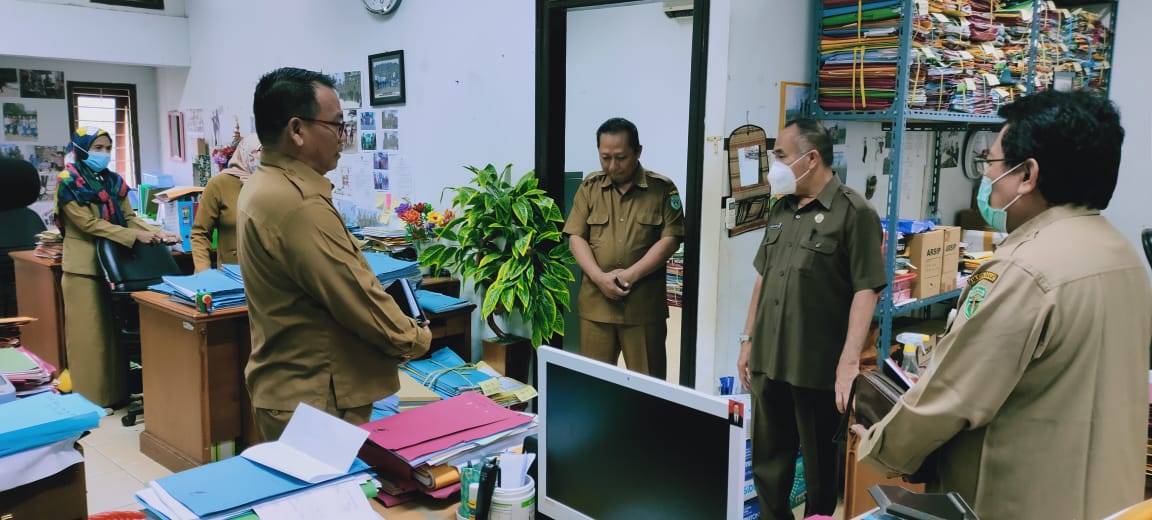 Wabup Sidak Dinas PUPR Kubar